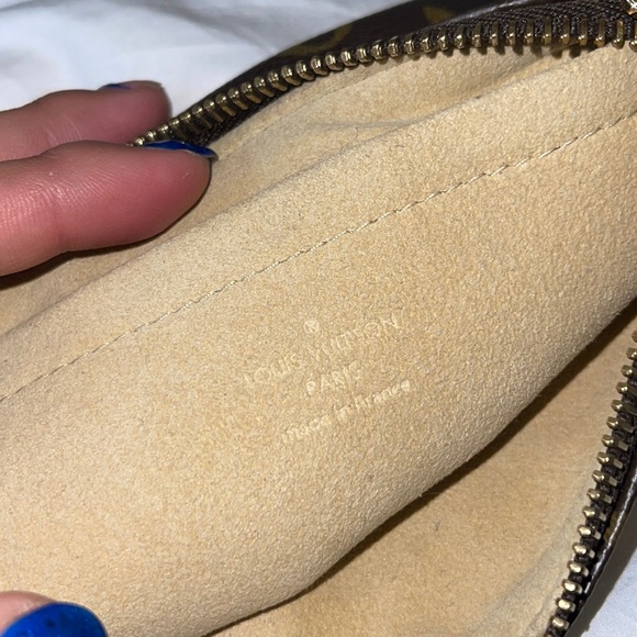 Authentic LOUIS VUITTON Monogram Pochette Milla MM Small Chain Bag - Picture 17 of 17